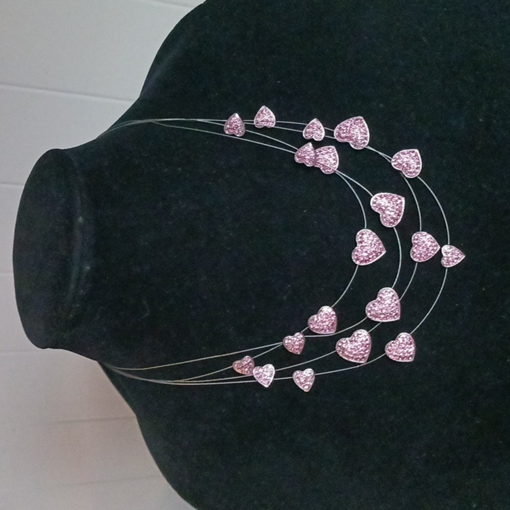 Suzanne Somers Multi Pink Hearts Necklace.